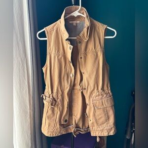 Skies Are Blue Tan Sleeveless Vest